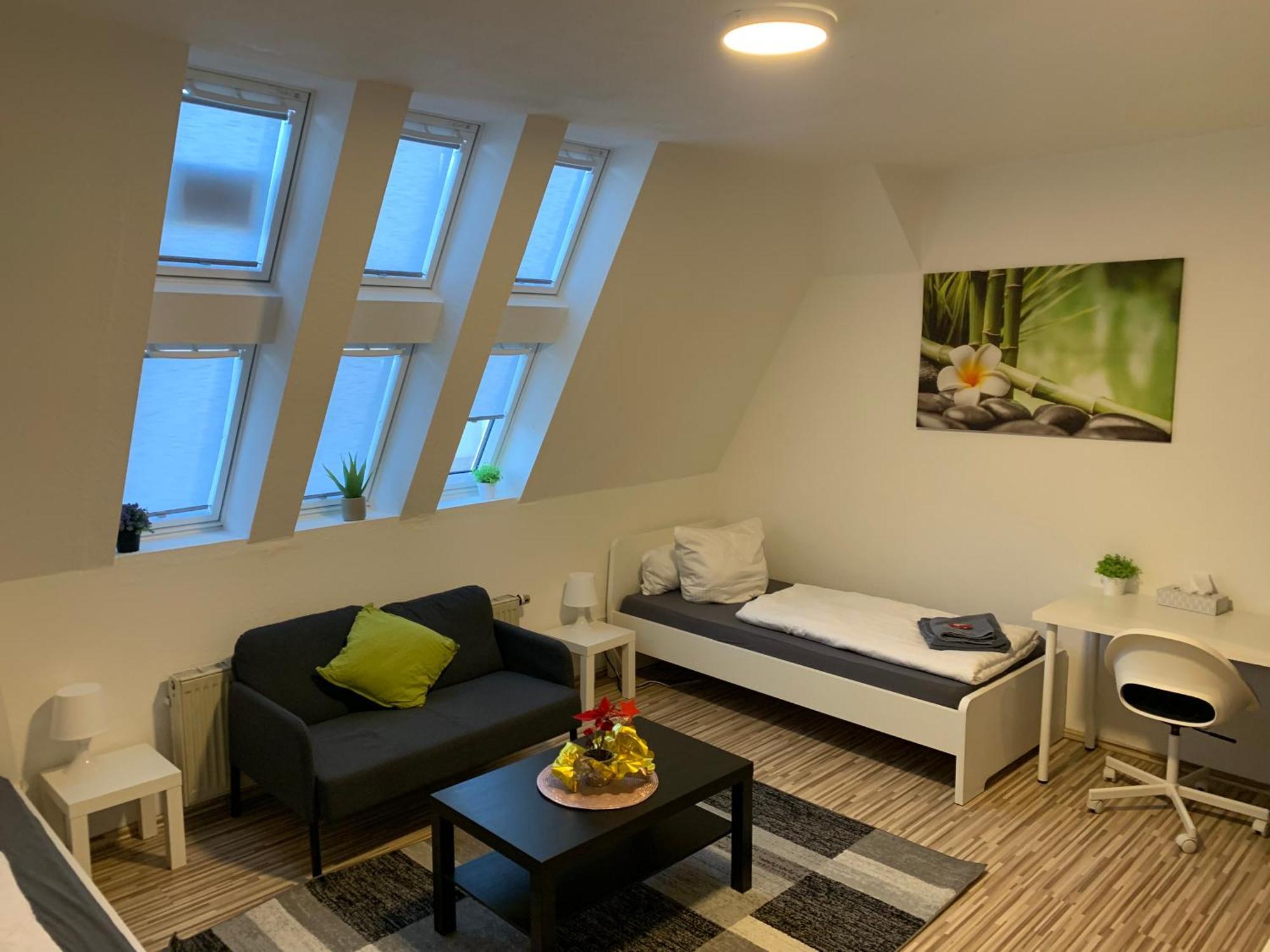 Cityapartment Platinum-zentrum Mit Parkplatz * Bielefeld