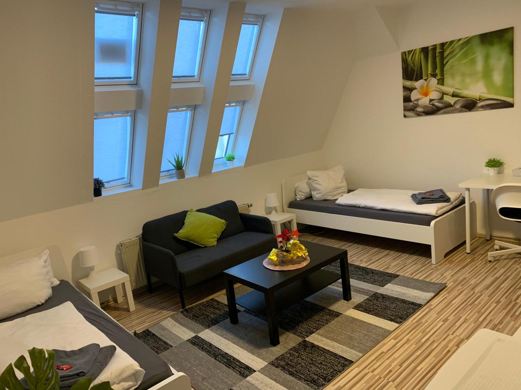 Cityapartment Platinum-zentrum Mit Parkplatz *