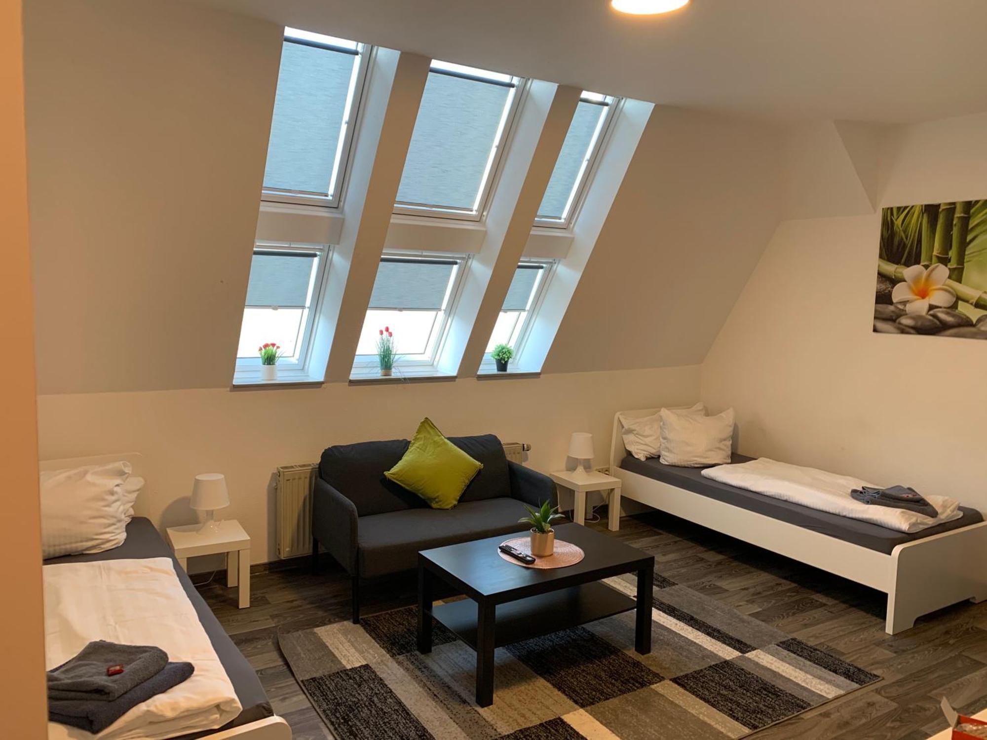 Cityapartment Platinum-zentrum Mit Parkplatz Apartment
